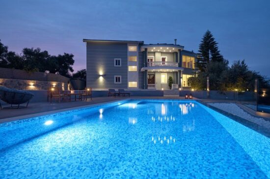 Villa-Mont-bleu-Luxury-Sea-View-Villa-in-Zante-550x366-1